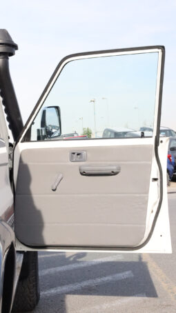 
										TOYOTA LAND CRUISER full									