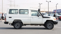 
										TOYOTA LAND CRUISER full									