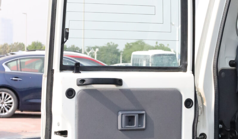 
								TOYOTA LAND CRUISER full									