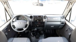 
										TOYOTA LAND CRUISER full									