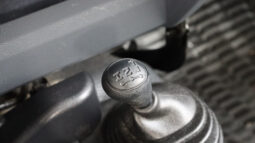 
										TOYOTA LAND CRUISER full									