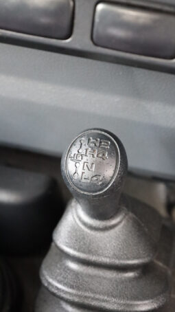 
										TOYOTA LAND CRUISER full									