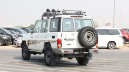 
										TOYOTA LAND CRUISER full									