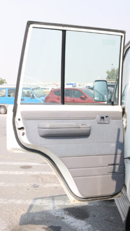 
										TOYOTA LAND CRUISER full									