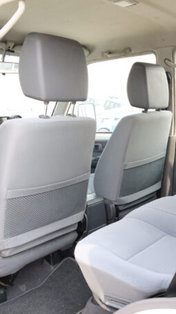 
										TOYOTA LAND CRUISER full									