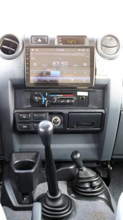 
										TOYOTA LAND CRUISER full									