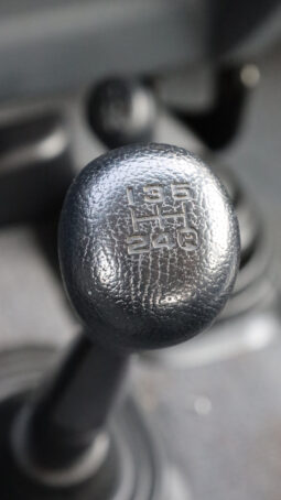 
										TOYOTA LAND CRUISER full									
