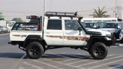 
										TOYOTA LAND CRUISER full									