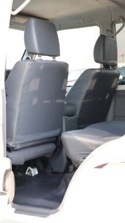 
										TOYOTA LAND CRUISER full									