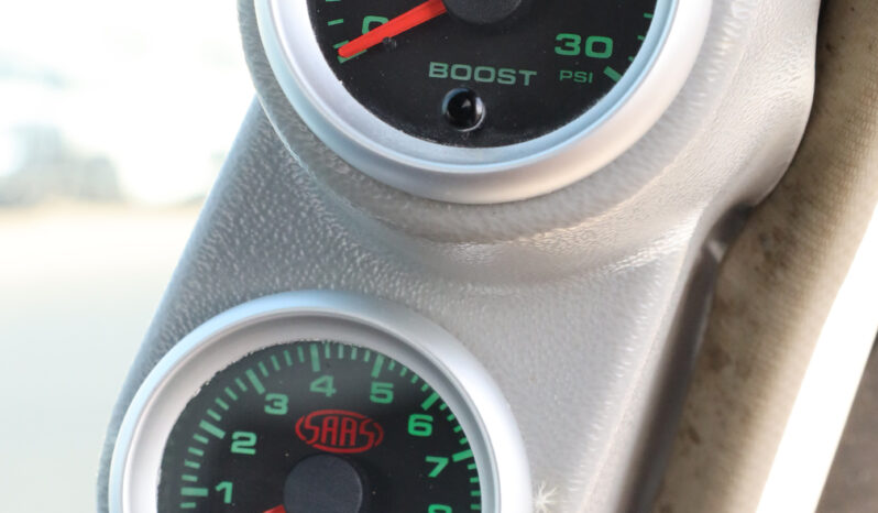 
								TOYOTA LAND CRUISER full									