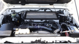 
										TOYOTA LAND CRUISER full									