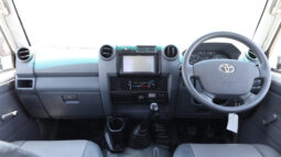 
										TOYOTA LAND CRUISER full									
