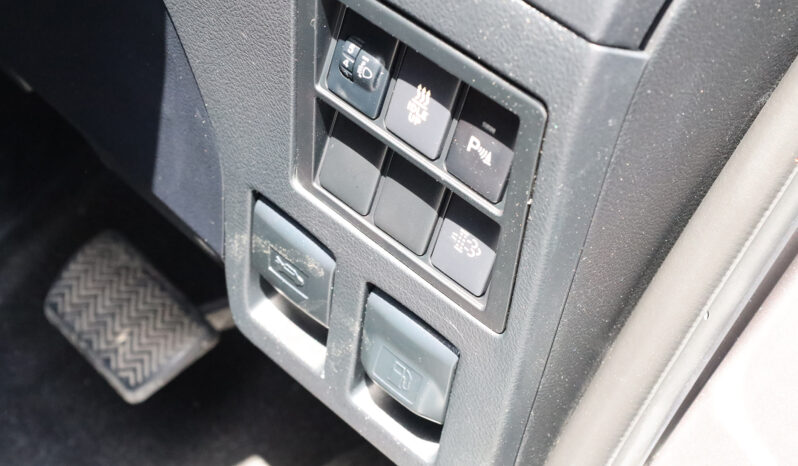 
								TOYOTA FORTUNER full									