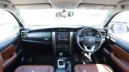 
										TOYOTA FORTUNER full									