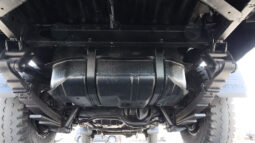 
										TOYOTA LAND CRUISER full									