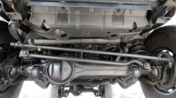 
										TOYOTA LAND CRUISER full									