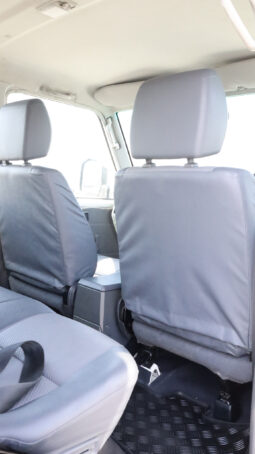 
										TOYOTA LAND CRUISER full									