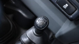 
										TOYOTA LAND CRUISER full									