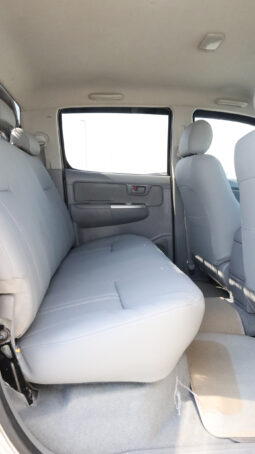 
										TOYOTA HILUX (PICKUP) full									