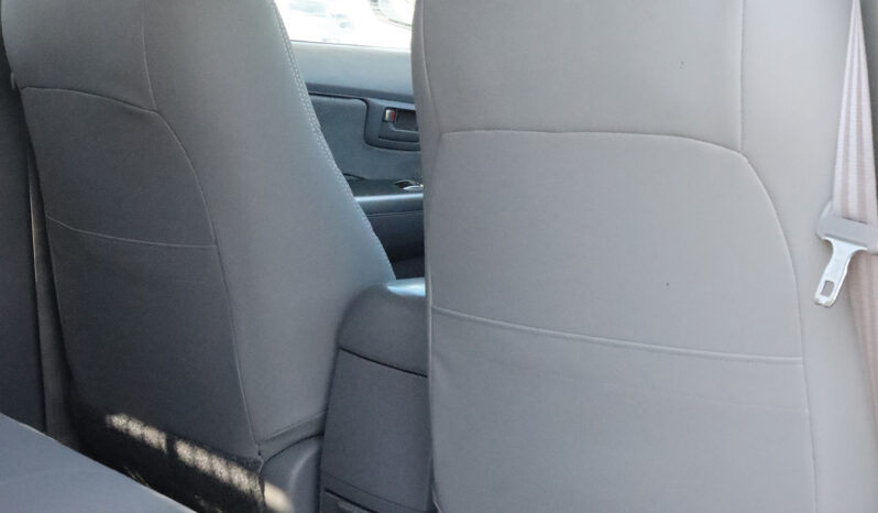 
								TOYOTA HILUX (PICKUP) full									