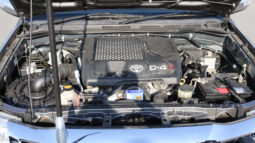 
										TOYOTA HILUX (PICKUP) full									