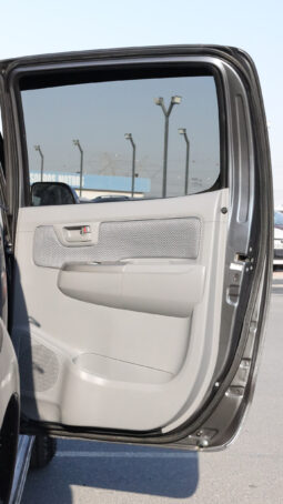 
										TOYOTA HILUX (PICKUP) full									