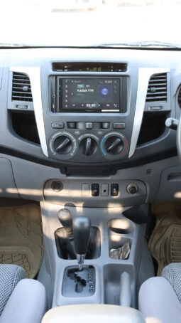 
										TOYOTA HILUX (PICKUP) full									