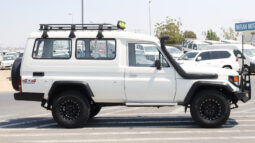
										TOYOTA LAND CRUISER full									