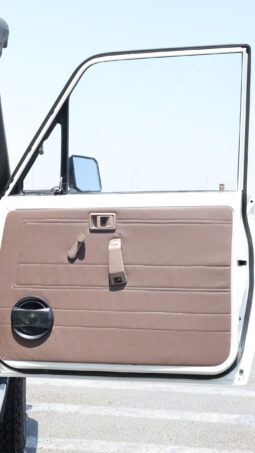 
										TOYOTA LAND CRUISER full									