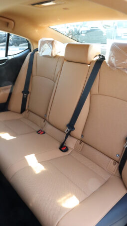 
										TOYOTA LEXUS (ES300H) full									