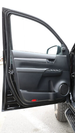 
										TOYOTA HILUX GR (SPORT) full									