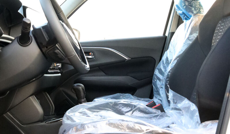 
								SUZUKI SWIFT full									