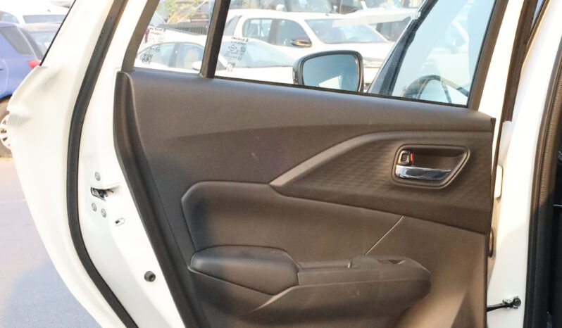
								SUZUKI SWIFT full									