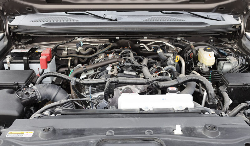 
								TOYOTA LAND CRUISER PRADO full									