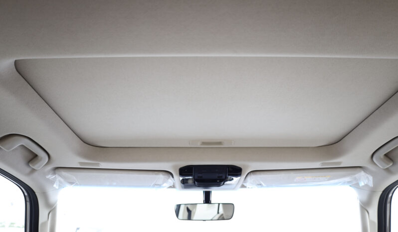 
								TOYOTA LAND CRUISER PRADO full									