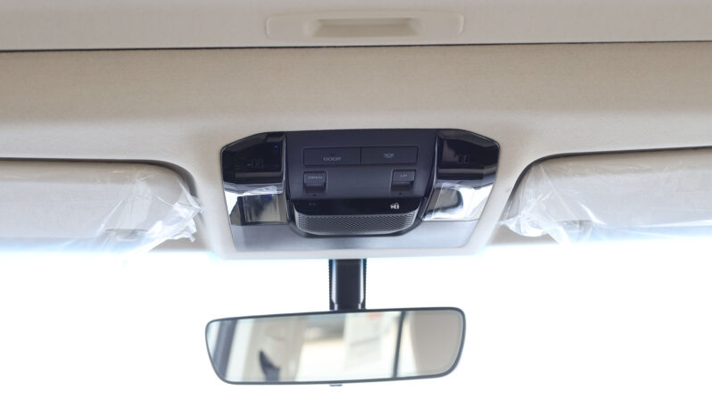 
								TOYOTA LAND CRUISER PRADO full									