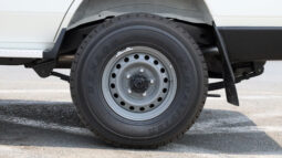 
										TOYOTA LAND CRUISER full									