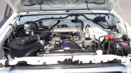 
										TOYOTA LAND CRUISER full									