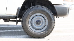 
										TOYOTA LAND CRUISER full									