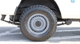 
										TOYOTA LAND CRUISER full									