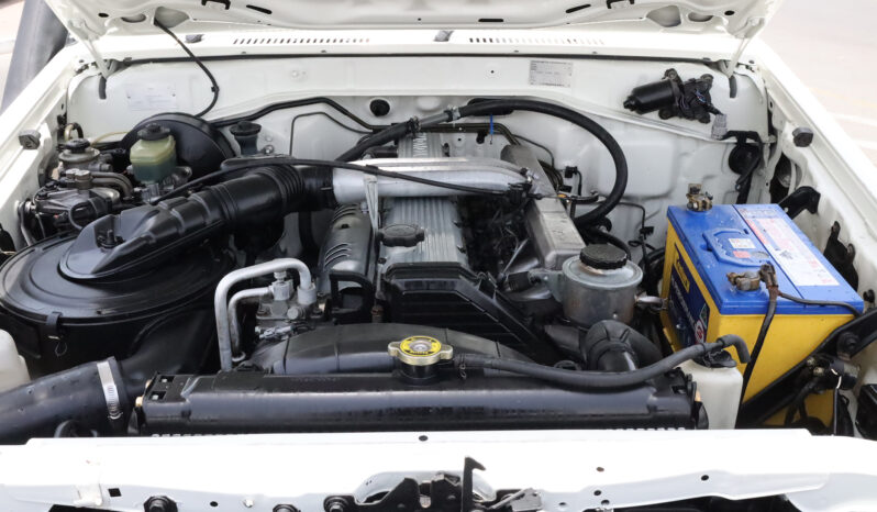 
								TOYOTA LAND CRUISER full									