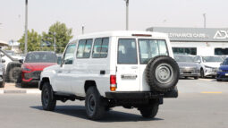 
										TOYOTA LAND CRUISER full									