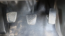 
										TOYOTA LAND CRUISER full									