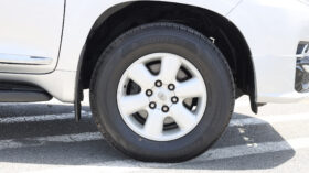 TOYOTA LAND CRUISER (PRADOO)