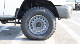 
										TOYOTA LAND CRUISER full									