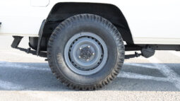 
										TOYOTA LAND CRUISER full									