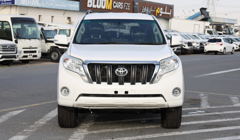 
								TOYOTA LAND CRUISER PRADO full									
