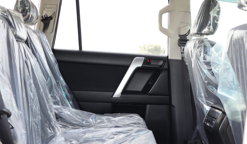 
								TOYOTA LAND CRUISER PRADO full									