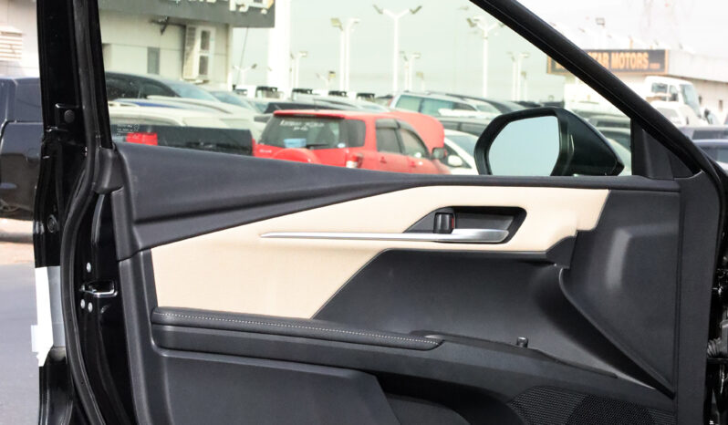 
								TOYOTA CAMRY (AXVH80) full									