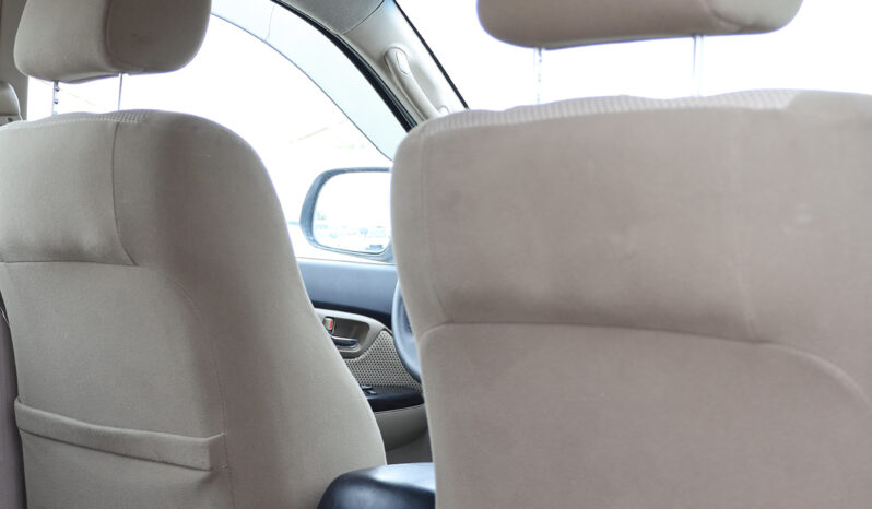 
								TOYOTA FORTUNER full									